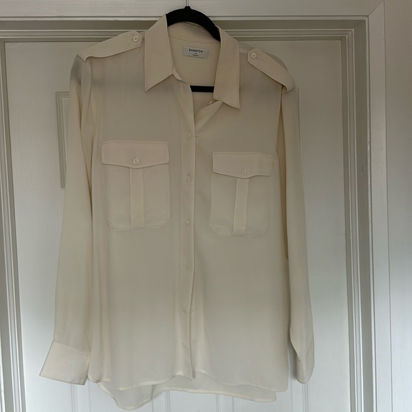 Aritzia Silk blouse - Picture 1 of 2